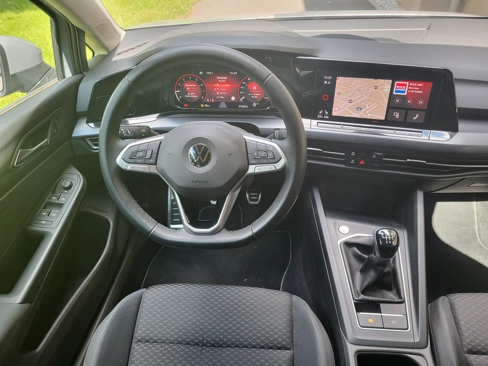Volkswagen Golf TSI United 150PS 16"LM StdHz Navi AmbiL    