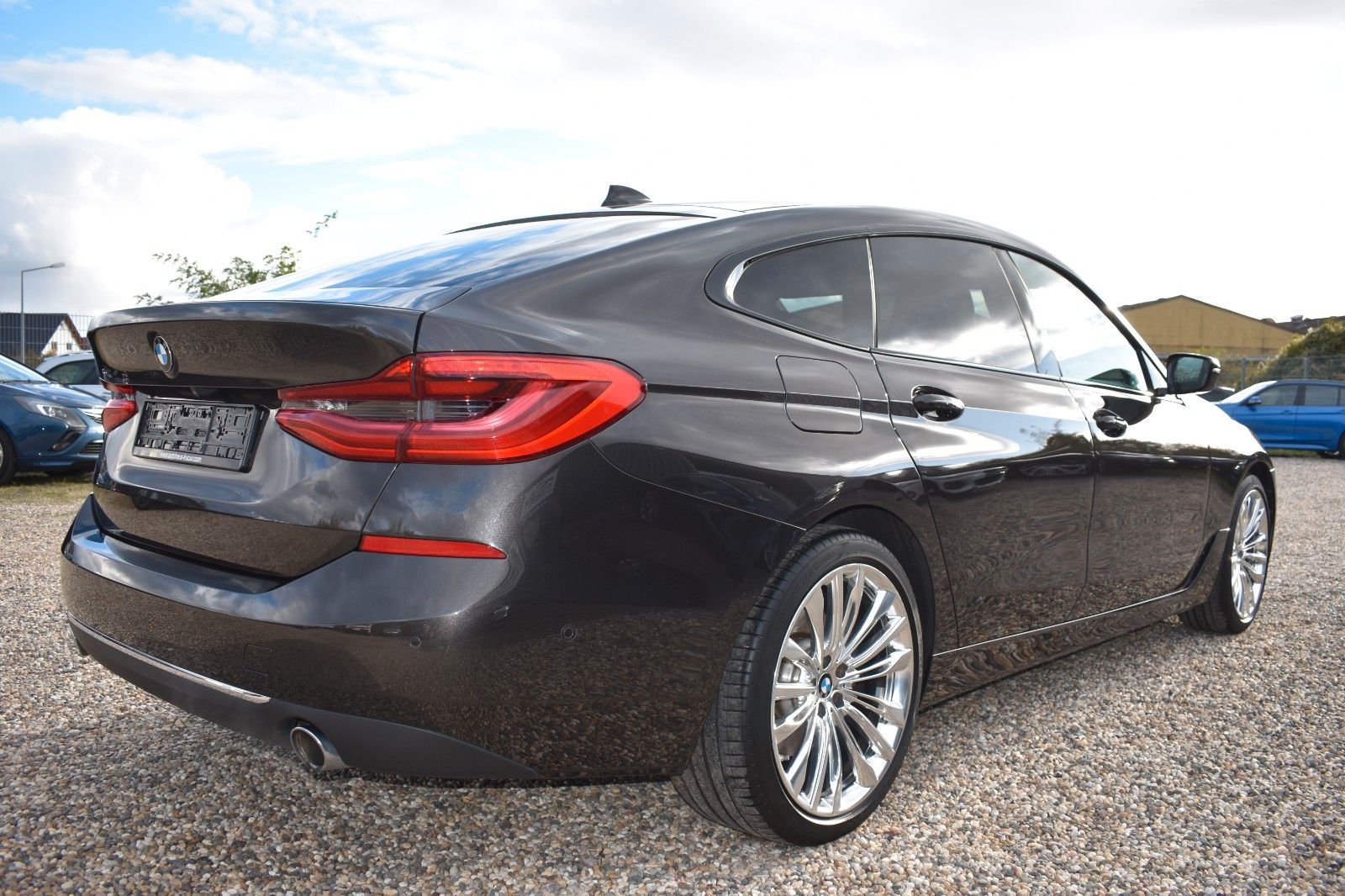 Fahrzeugabbildung BMW 630d GT xDrive Luxury Inegral Massage B&W Pan TV