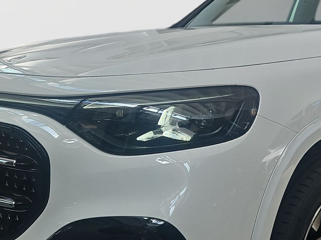 Fahrzeugabbildung Mercedes-Benz GLB 350 4M +AMG+MULTI+AHK+3.SITZREIHE+ASSIST+HUD