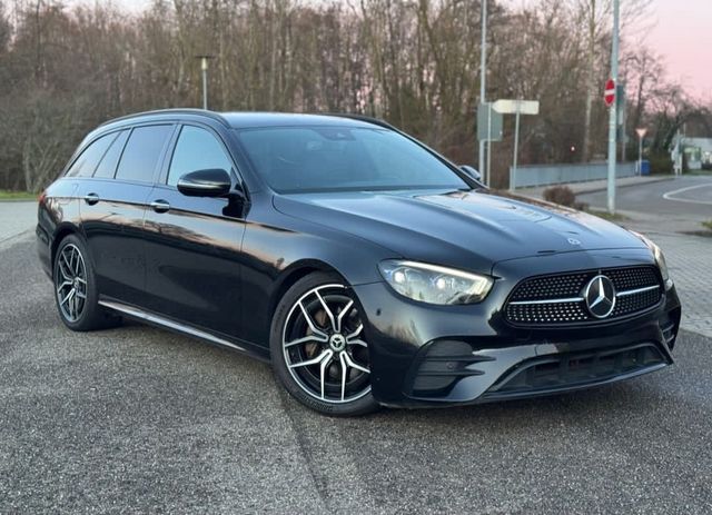 MERCEDES-BENZ T-Modell E 220 d AMG Line