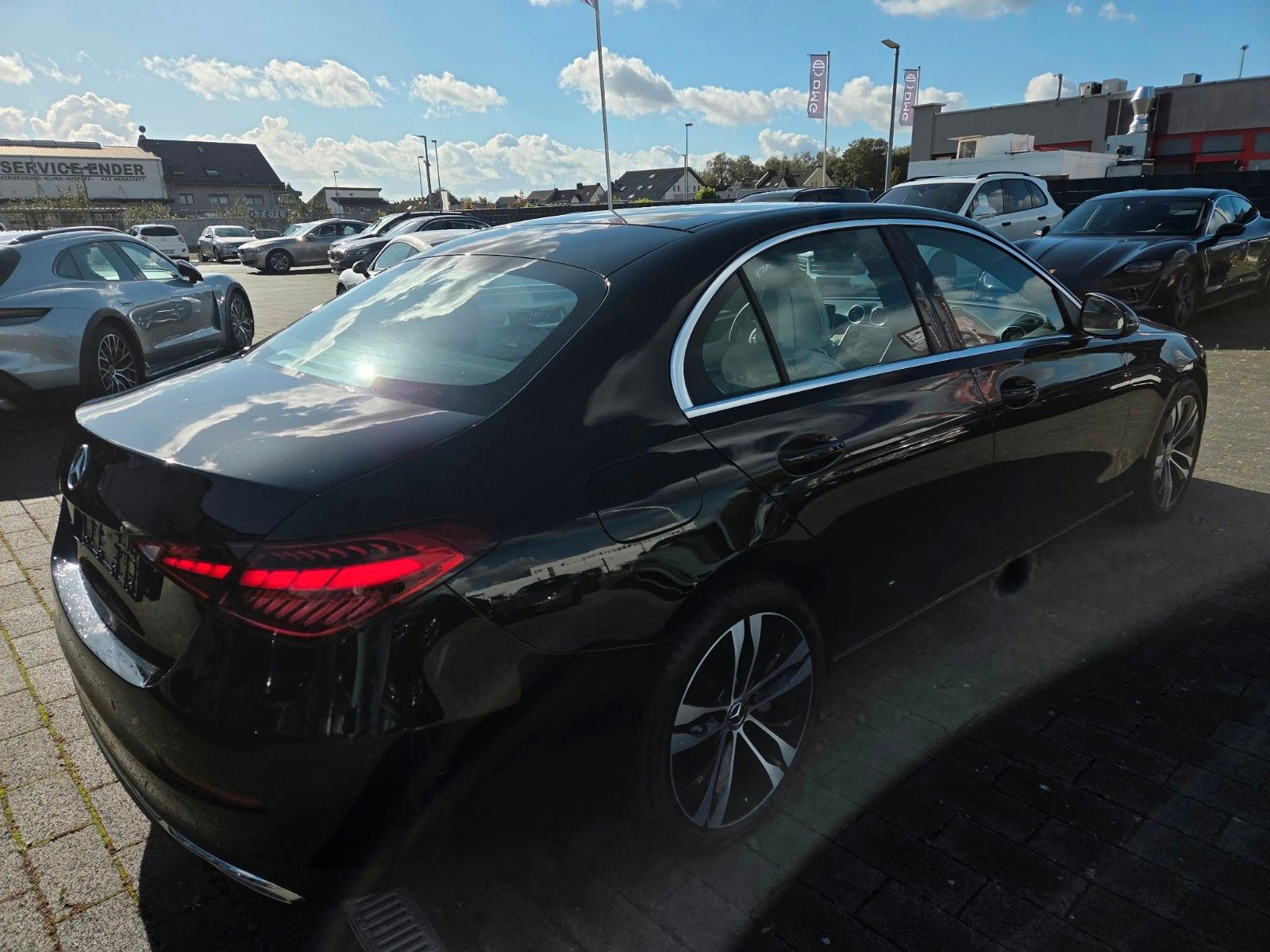 Fahrzeugabbildung Mercedes-Benz C 180 Avantgarde Limousine /erst 820 km!!