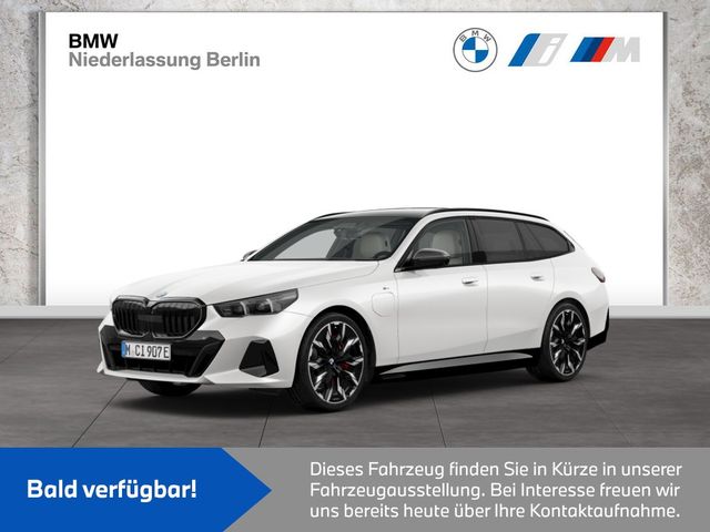BMW 550e xDrive Touring M Sport Komfortsitz Pano AHK