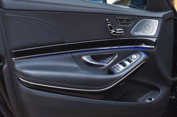 Mercedes S 560 - 4