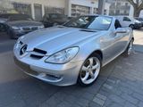 Mercedes-Benz SLK 200 Roadster Kompr.,Automatik,Leder,PDC v&h