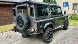 Land Rover Defender 110 Td5 Station Wagon S FRAME OFF NEU - Land Rover Defender aus 2001