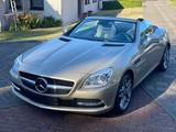 Mercedes-Benz SLK 350, 1. Hand, Rentnerfahrzeug - gebrauchte Mercedes-Benz SLK 350 aus dem Jahr 2011