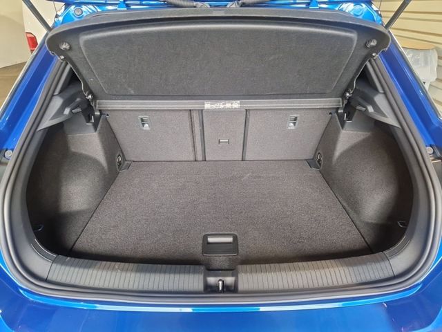 T-Roc 1.5 TSI SPORT +AHK+ACC+PDC+WINTER+ALU 17"+