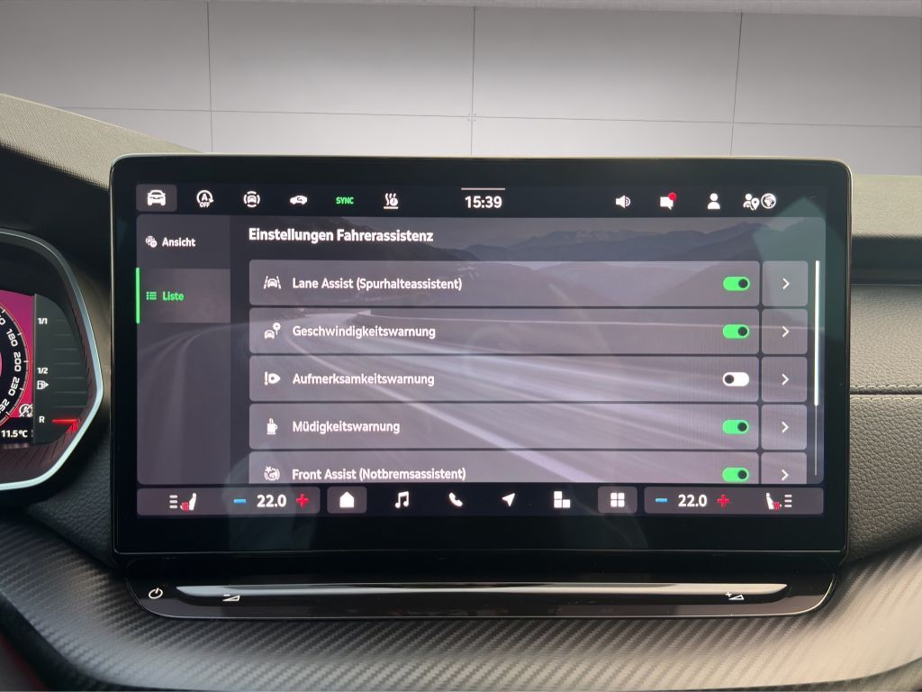 Skoda Octavia Combi 2.0 TDI DSG Sportline foto 17