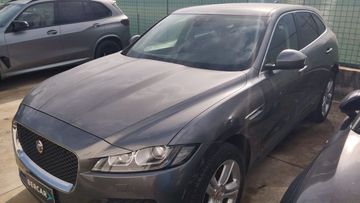 Jaguar F-Pace - 2