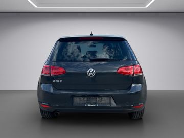 Volkswagen Golf - 4