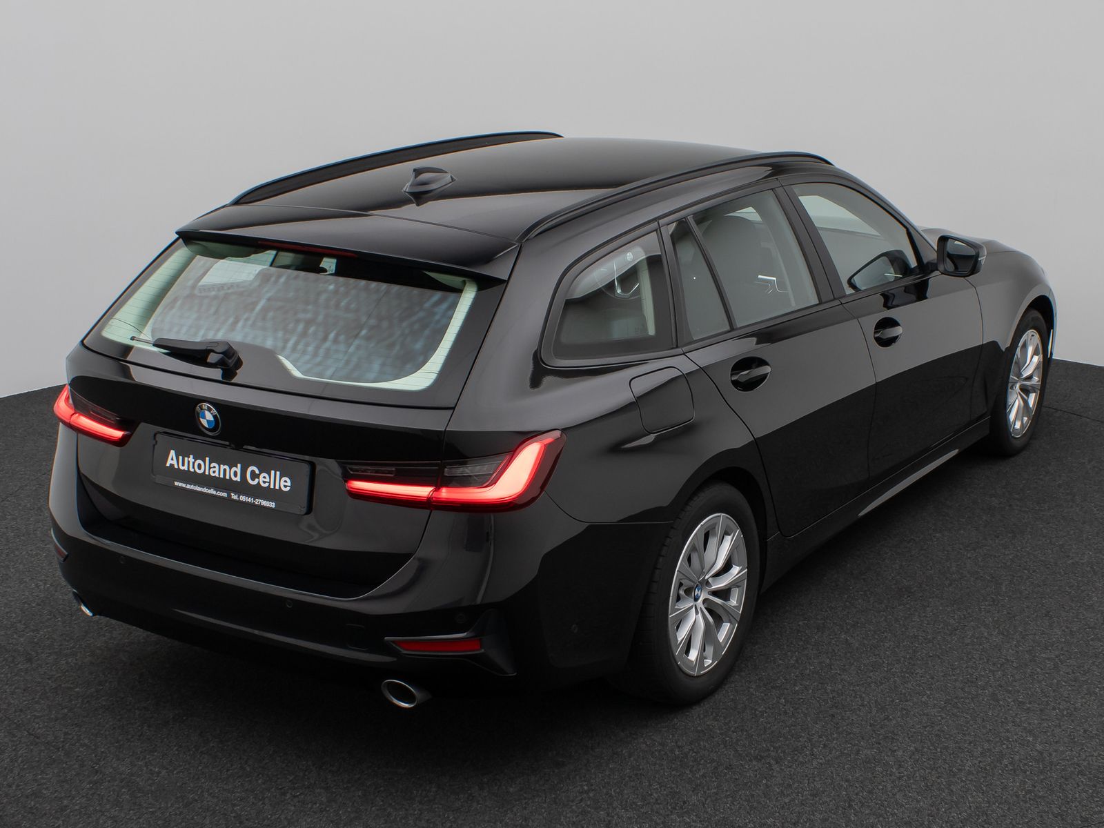 Fahrzeugabbildung BMW 320d GeschwindigReg DAB Kamera Alarm CockpitPlus