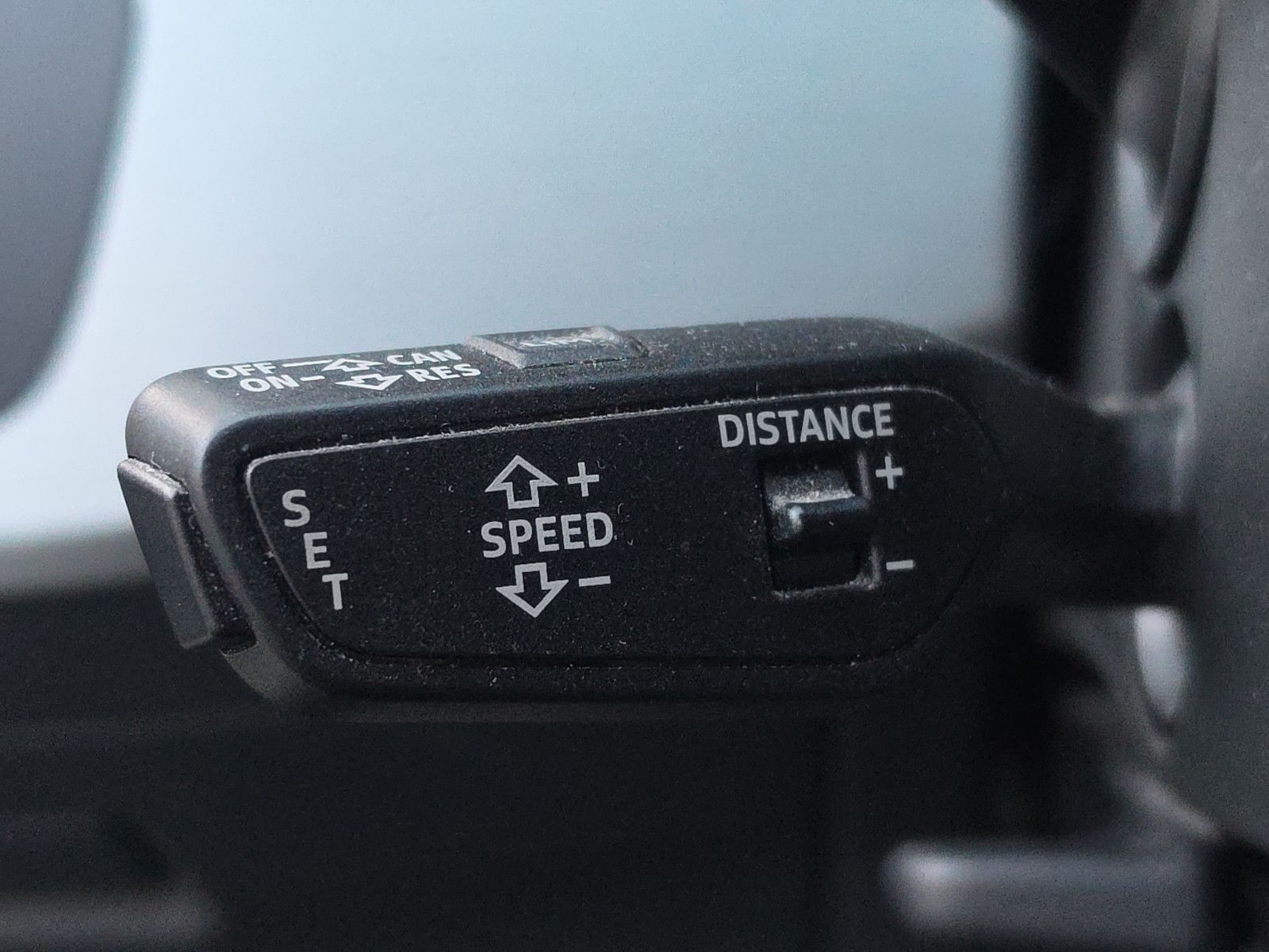 Fahrzeugabbildung Audi A4 AVANT SPORT S-LINE AUTOMATIK AUS 1.HAND