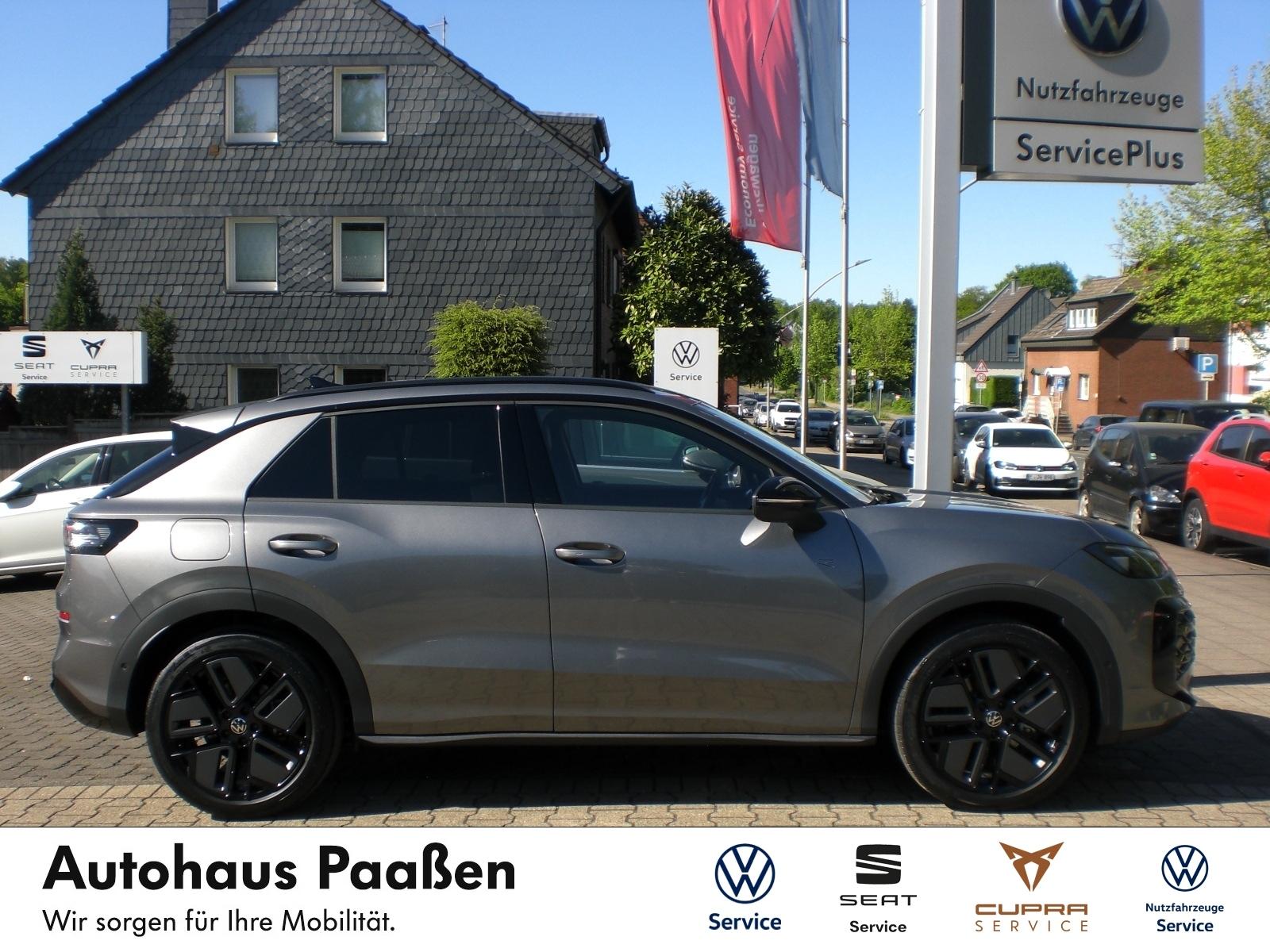 Volkswagen T-Roc  R-Line 1.5 eTSI DSG LED ACC AHK RFK Black