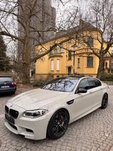 BMW M5 Competition Vollausstattung ServiceNeu  - BMW M5 mit Panoramadach