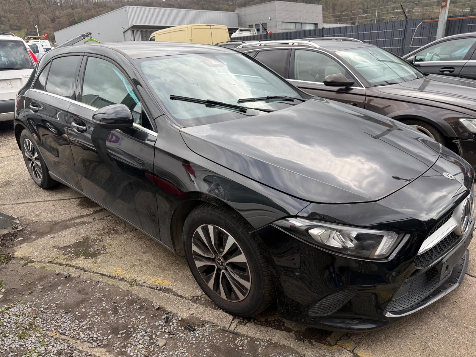 Mercedes-Benz A 180 A A 180 d