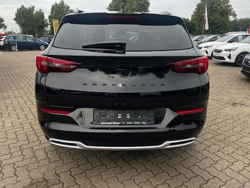 Opel GRANDLAND HYBRID 1.6 PHEV