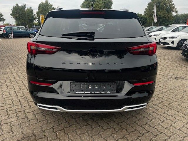 Opel GRANDLAND HYBRID 1.6 PHEV