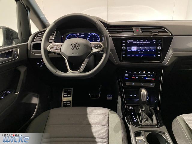 Touran 2.0 TDI DSG Highline NAVI KLIMA AHK LED