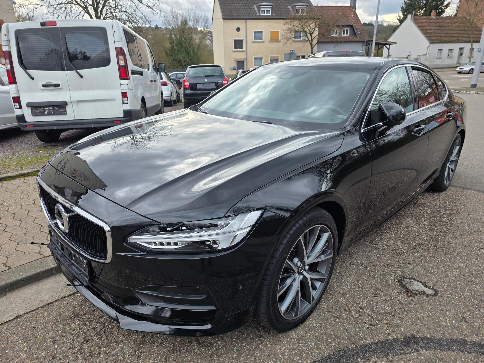 Volvo S90 Lim. Momentum Pro