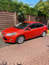 Ford Focus 1,6 EcoBoost 110kW Titanium Titanium - Ford Focus aus 2011: Limousine