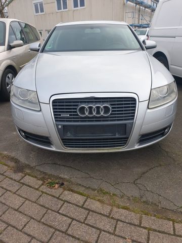 Audi A6 Lim. 3.2 FSI quattro