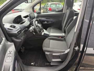 Fahrzeugabbildung Peugeot Rifter Allure L2 Aut. PDC 7 Sitze DAB uvm.