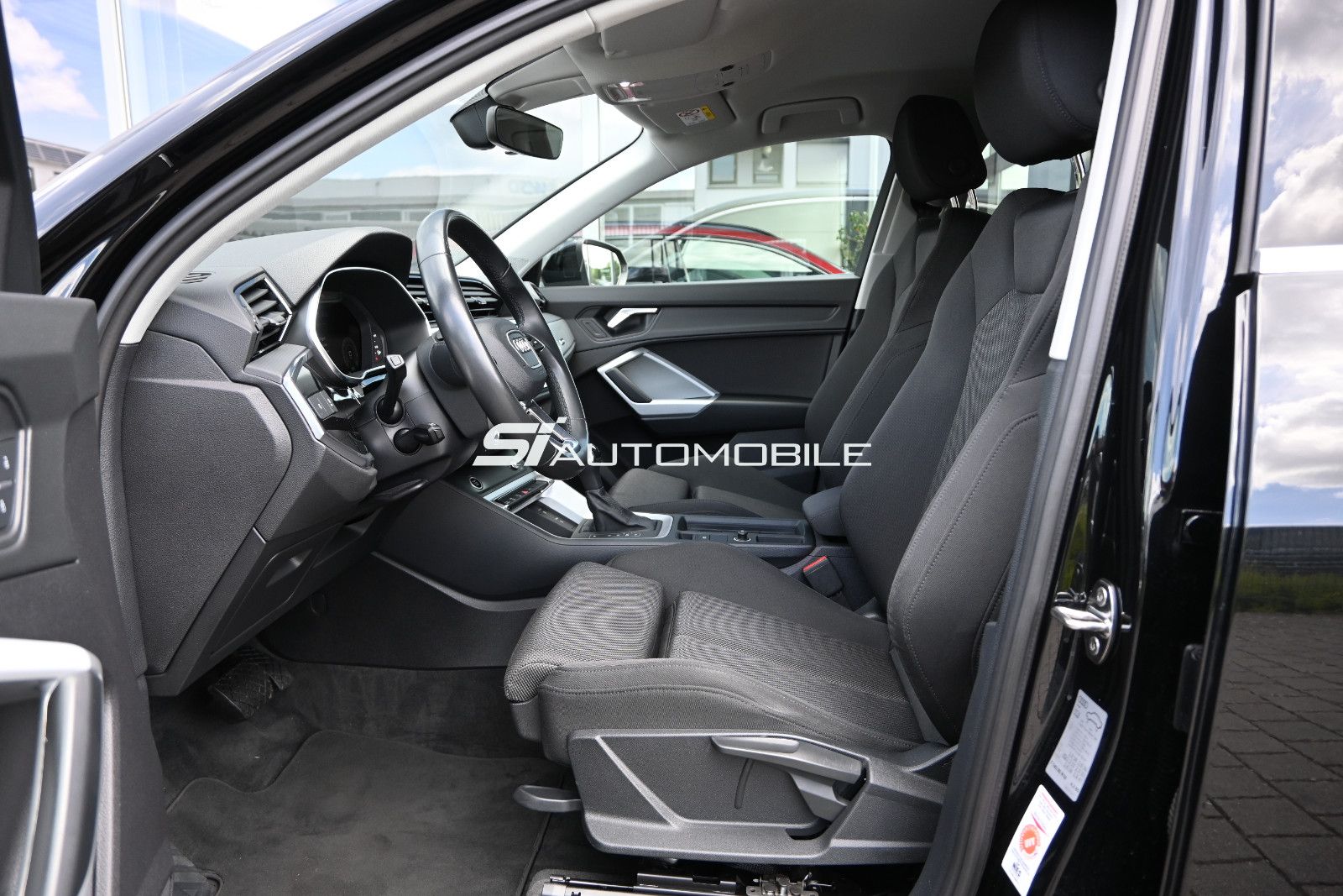 Fahrzeugabbildung Audi Q3 Sportback 40 TDI quattro S tr. °AHK°KAMERA°