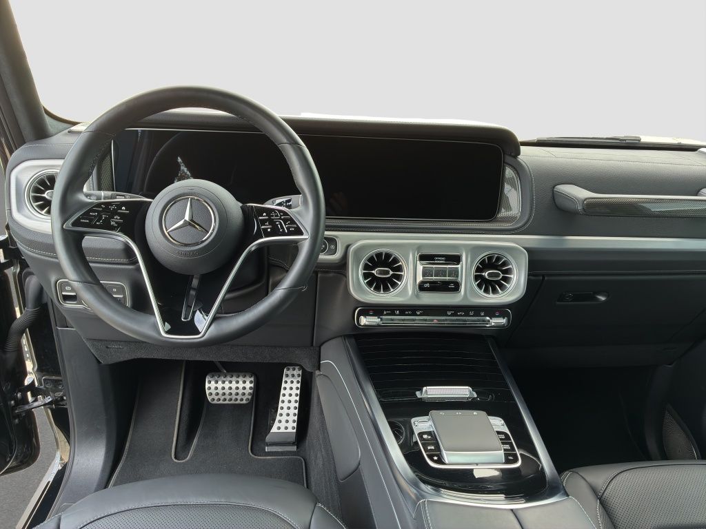 Fahrzeugabbildung Mercedes-Benz G 450 d NIGHT*AHZV*GSHD*DISTR*M-BEAM*STHZG*360°*