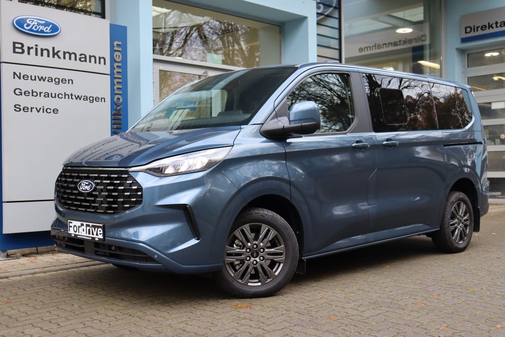 Ford Tourneo Custom 320 L1H1 VA Titanium