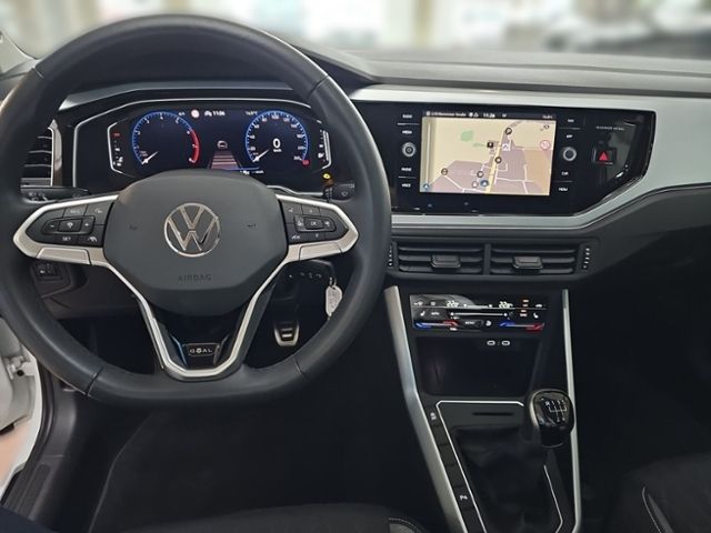Fahrzeugabbildung Volkswagen Polo 1.0 TSI Goal NAVI LED PDC SHZ GJR