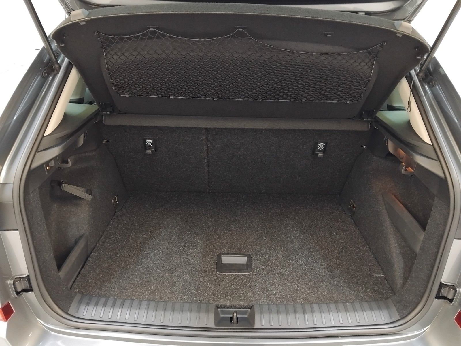 Skoda Kamiq (10/2023, Benzin)