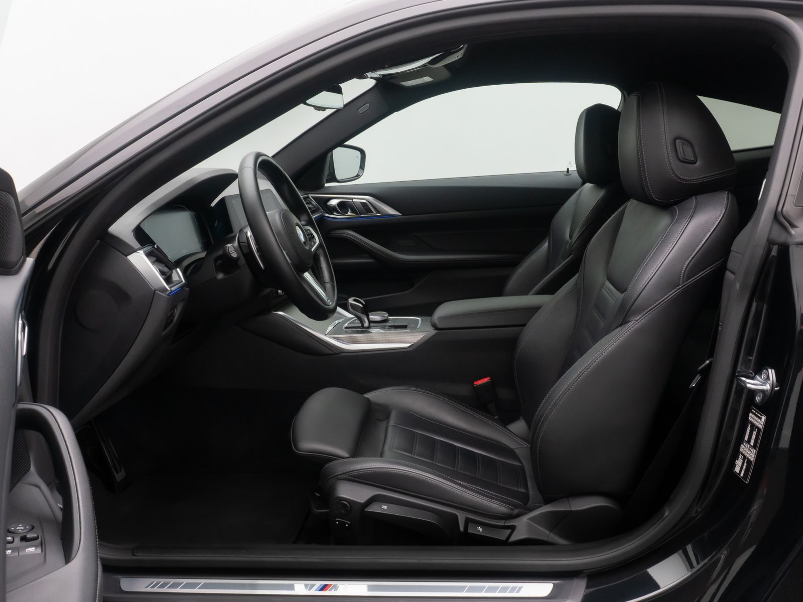 Fahrzeugabbildung BMW 420d Coupé M Sport Laser Kamera DAB Alarm 19Zoll