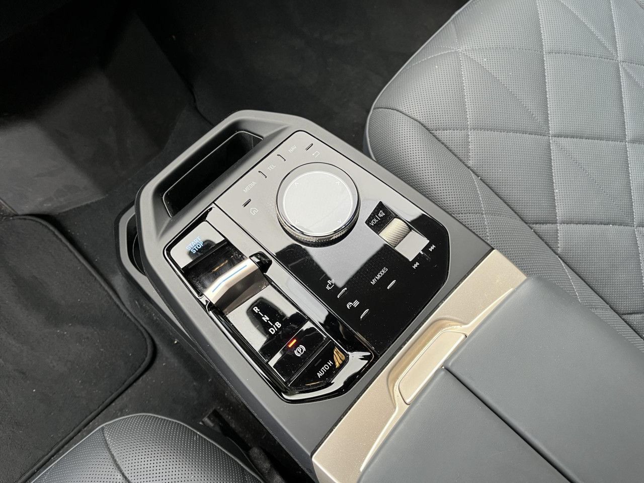 BMW iX - Bild 20