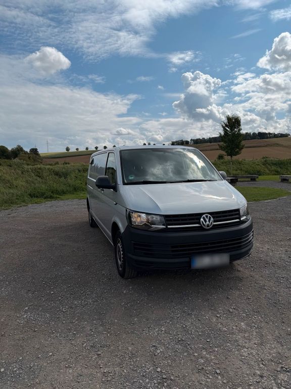 Image of Volkswagen T5 Transporter