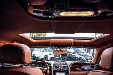 Fahrzeugabbildung Bentley Flying Spur 4.0 V8 PANO|CAM|LUFT|SHZ|SLF|KEYLES