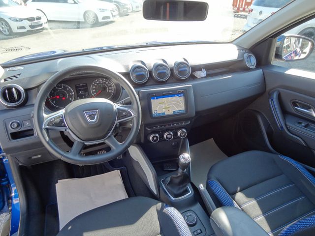 Fahrzeugabbildung Dacia Duster II Celebration/4x4/1.Hd/Navi/Kamera