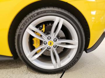 2023 Ferrari 296 GTS 照片 6