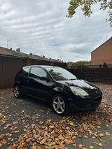 Ford Fiesta Mk5 1.4 TDCi (Tüv 10/27) - Ford Fiesta aus 2002 mit Diesel-Antrieb