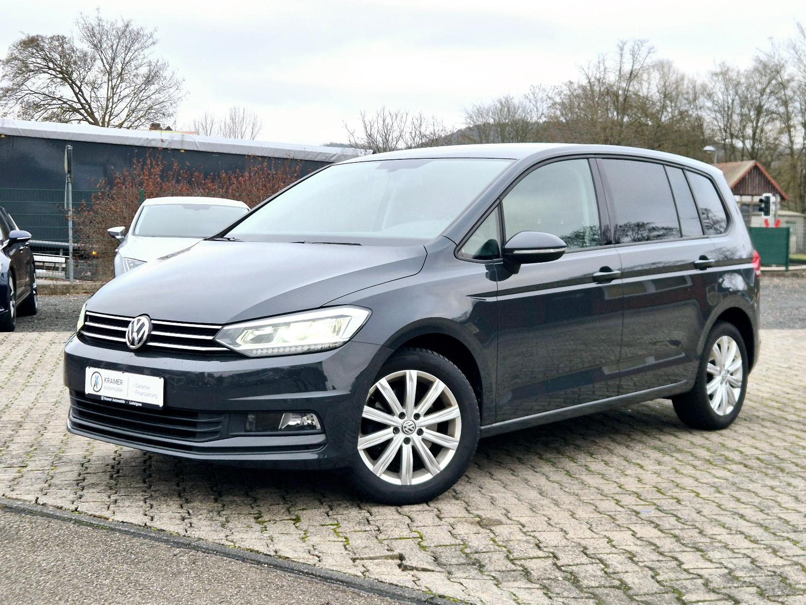 Volkswagen Touran 1.6 TDI  DSG  / Navi / LED / SHZ