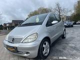 Mercedes-Benz A 160 ELEGANCE Lang /SHZ/KLIMA/Automatik/ - Mercedes-Benz A 160: Kleinbus