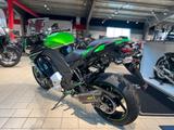 Kawasaki Z1000SX *AKRAPOVIC*SERVICENEU*TÜVNEU*1HAND* - KAWASAKI 1000SX
