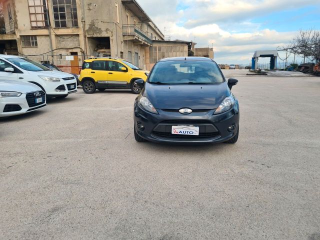 Ford Fiesta 1.4 5 porte Bz.- GPL Titanium