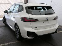 BMW 223 Active Tourer - Vorschau Bild 2