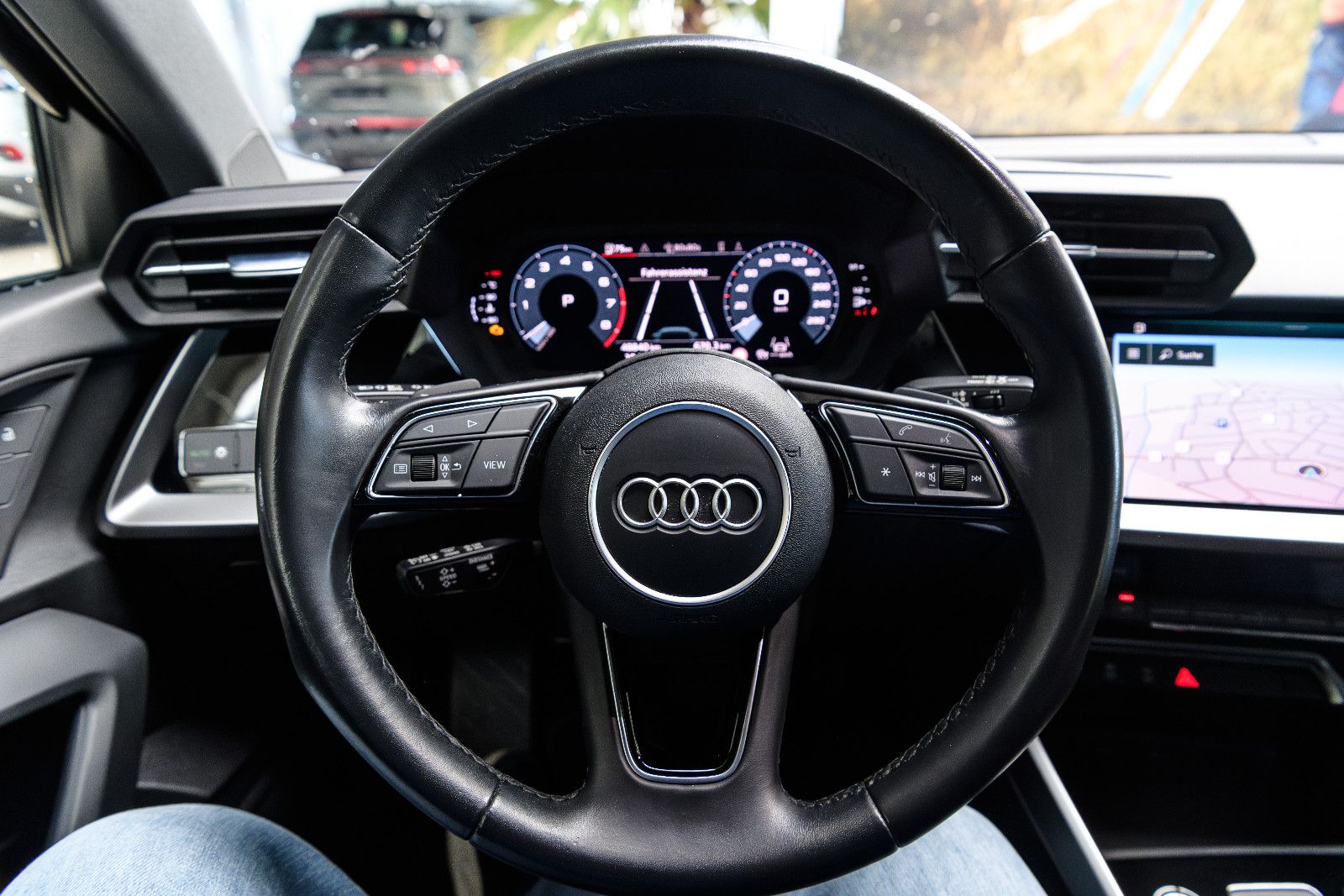 Fahrzeugabbildung Audi A3 30 TFSI S tronic advanced Sportback
