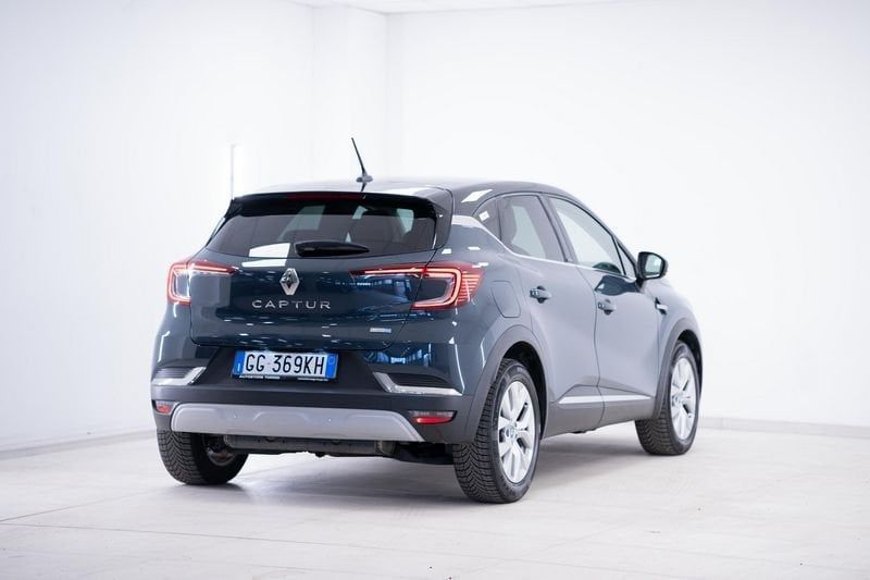 Renault Captur Plug-in Hybrid E-Tech Intens 160C imagem 3