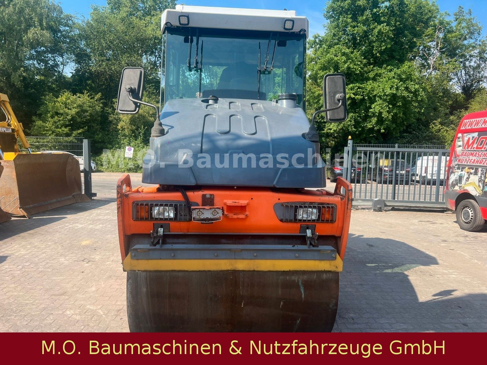 Fahrzeugabbildung Hamm DV 70  VO/ Walze / 7,5t