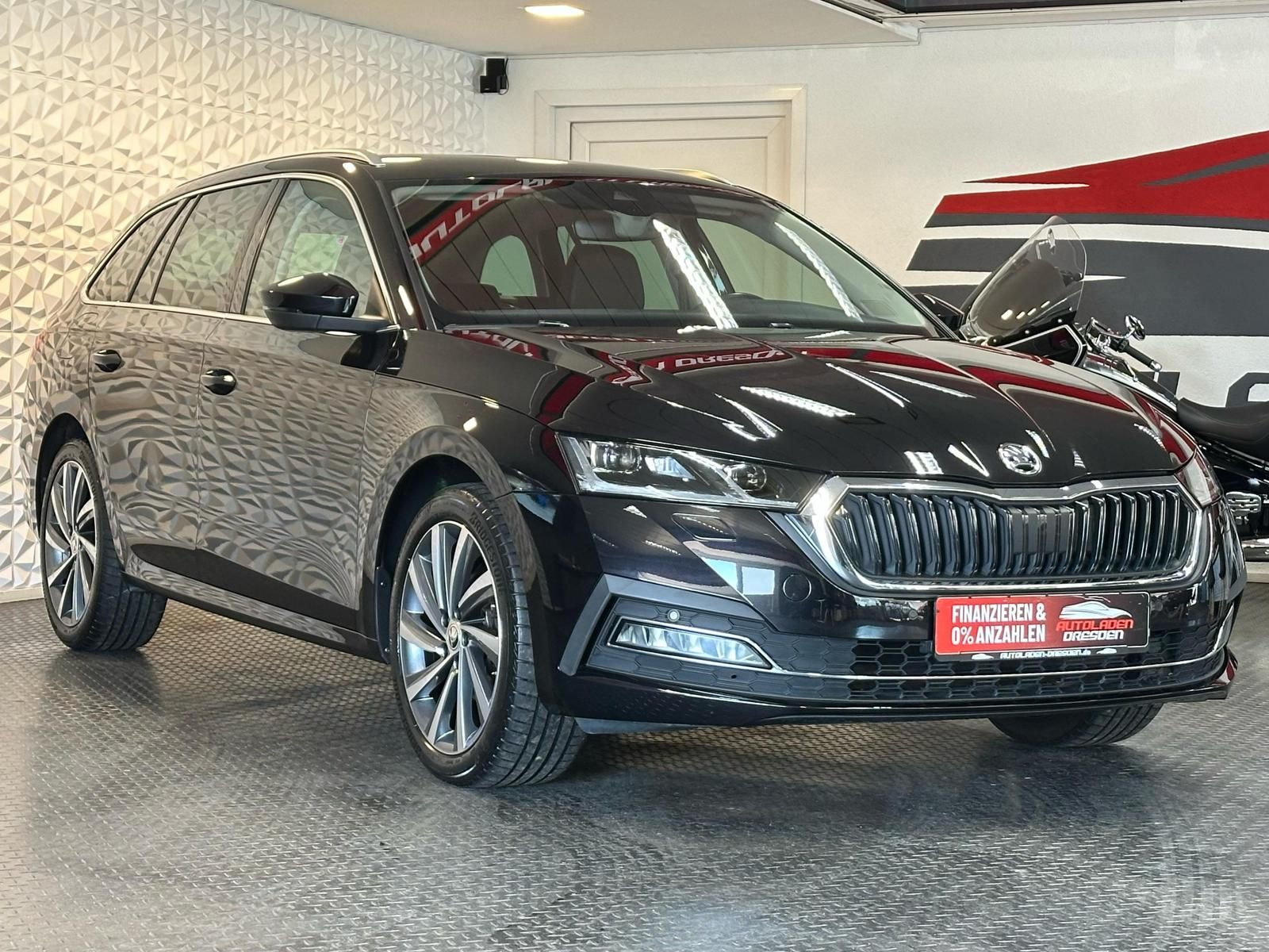 SKODA Octavia 1.5TSI FIRST EDITION MATRIX#ACC#SPUR#SHZ - Image 2