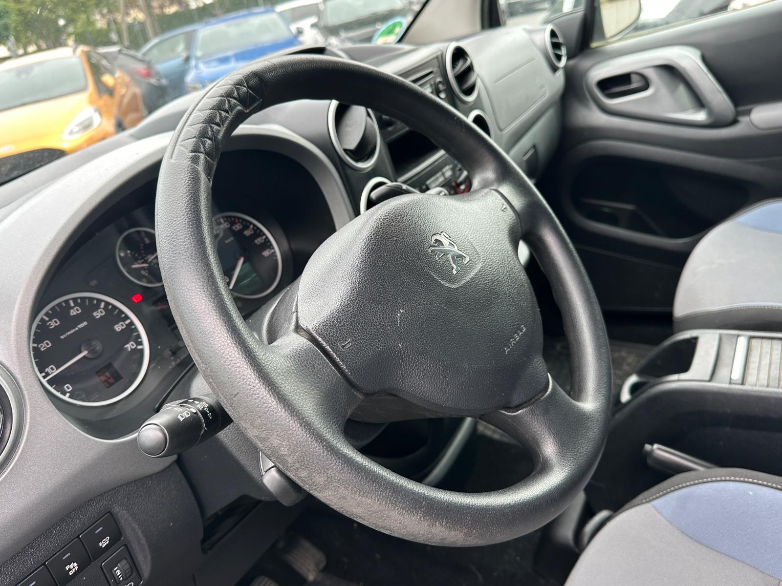 Peugeot Partner Tepee Active Automatik*Klima*Temp*PDC*AH