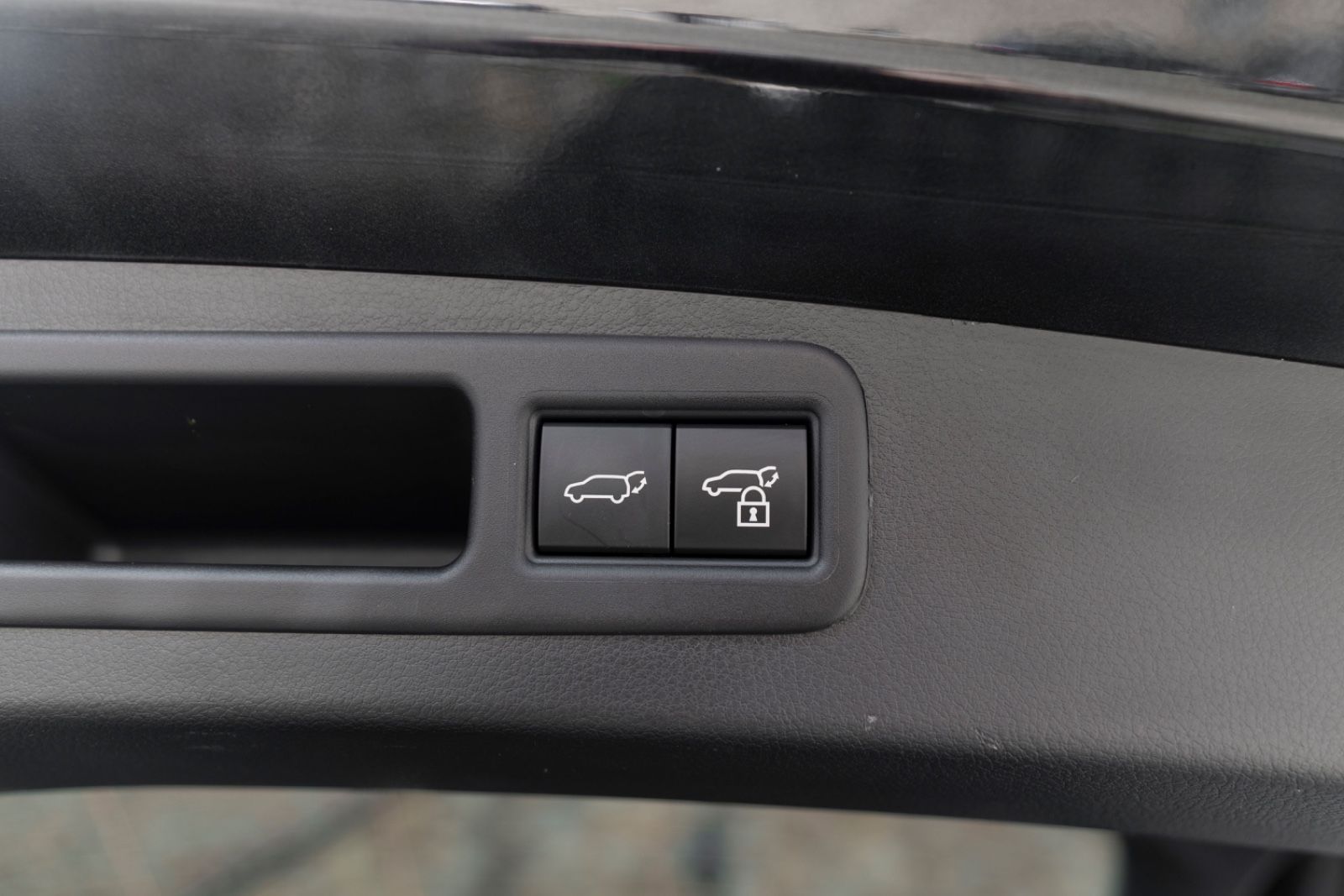 Fahrzeugabbildung Lexus RX 350H AWD 360° ACC TOTW SHZ/K CARPLAY