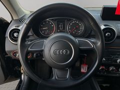 AUDI A1 Sportback design 8xBereift | Klima | PDC |SHZ